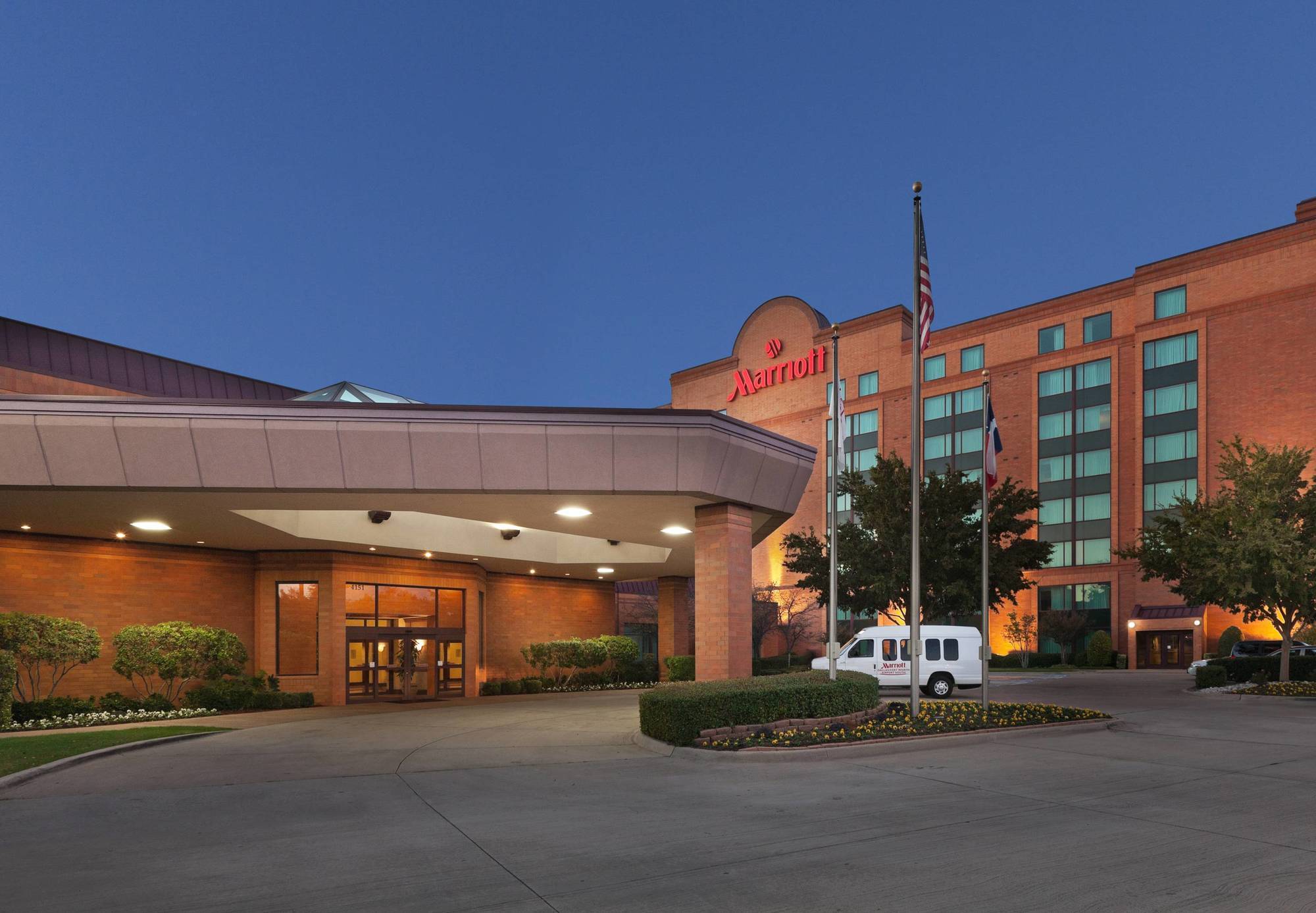 Marriott Dfw Airport South Hotel Fort Worth Exterior photo